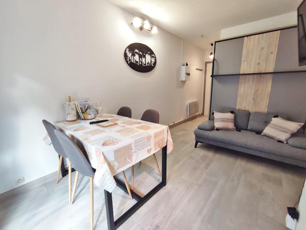 Le Reflet Des Montagnes, Studio, Centre Luchon, 4 Personnes Bagnères-de-Luchon Esterno foto